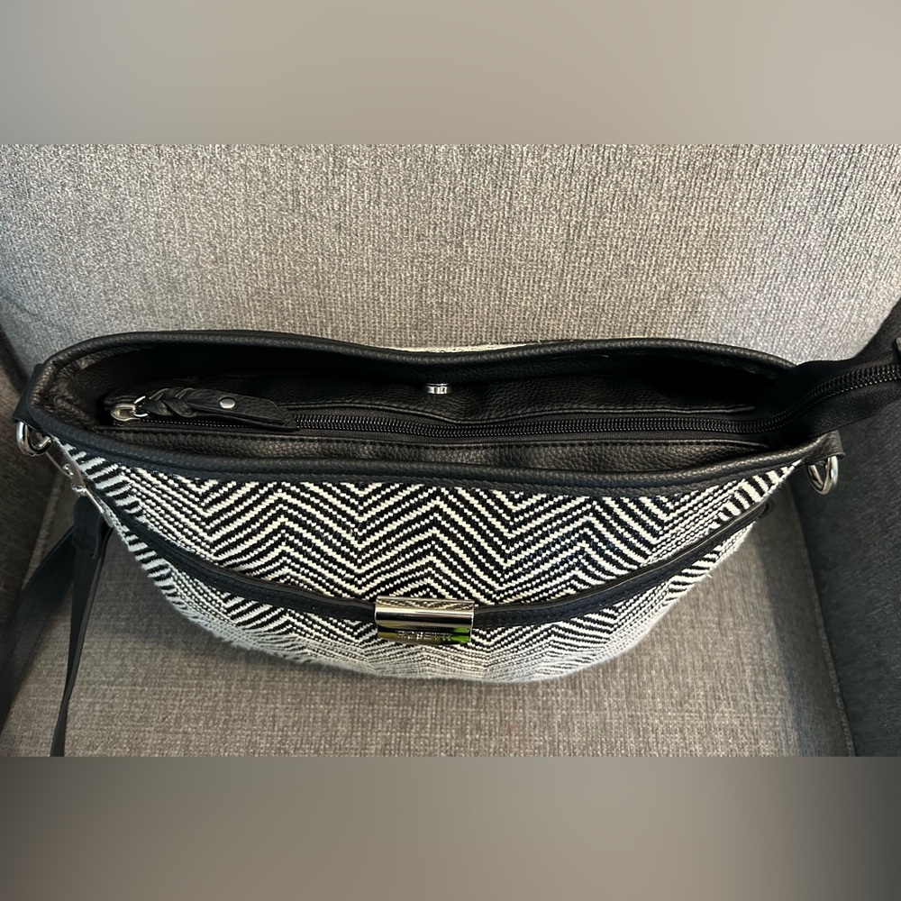 Rosetti Woven Chevron Pattern Bag - image 4